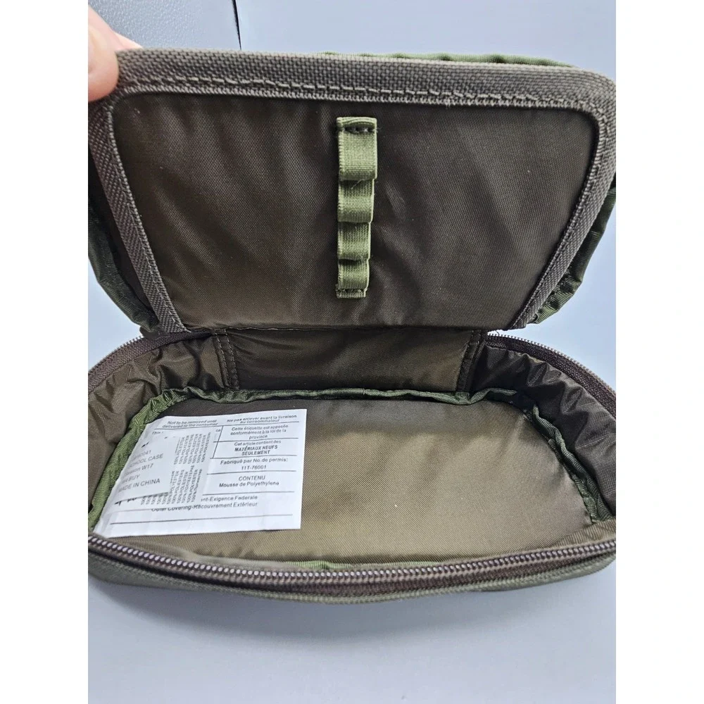 Dakine Tartan Plaid  School Case Zip‎ Supply Organizer Pouch 9